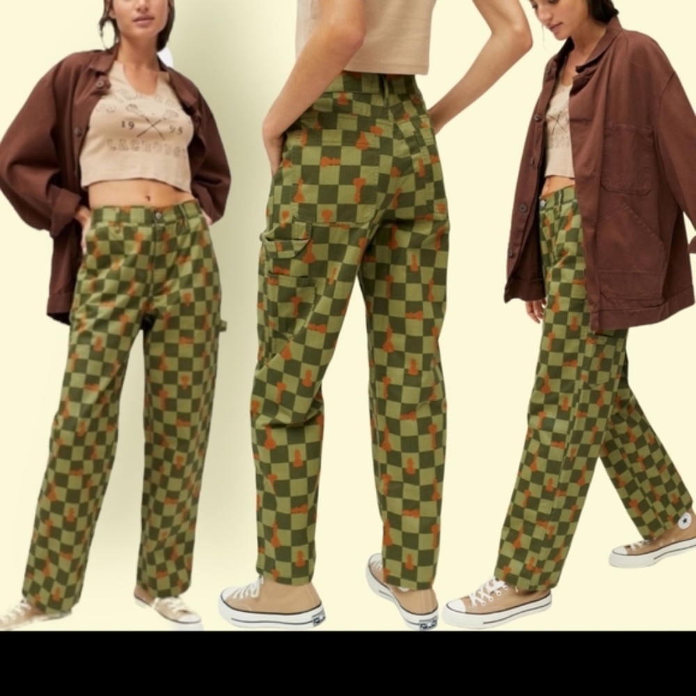 BDG Chess Pants NWOT